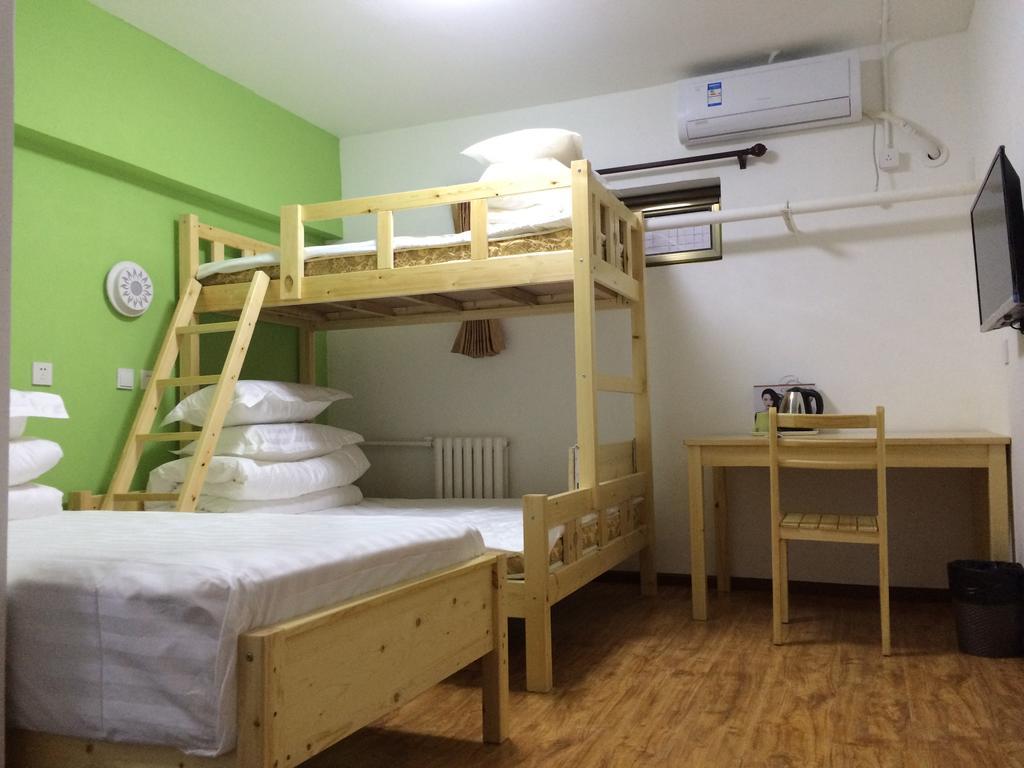 Beijing Sunrise Youth Hostel Beihai Branch Buitenkant foto